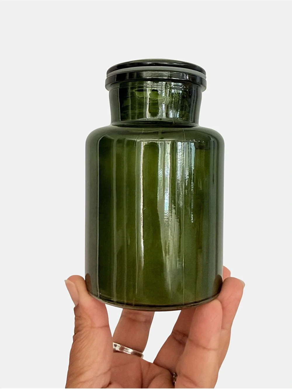 Leoben Company Summer Tomato Soy Wax Candle - Green